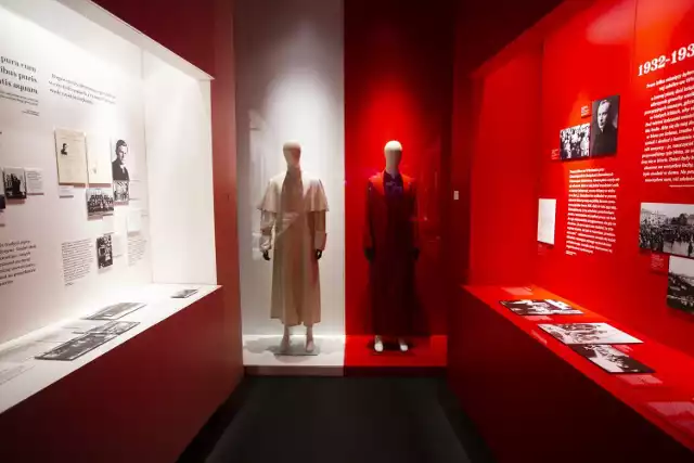Odwiedziny w Muzeum Jana Pawła II i Prymasa Wyszyńskiego w Warszawie to podróż po 104 latach dziejów Polski, Europy i świata