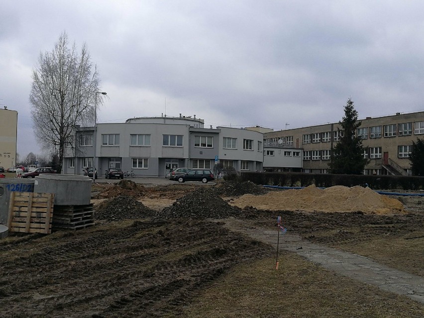 W Jastrzębiu powstają nowe parkingi Budowa przy Wodeckiego