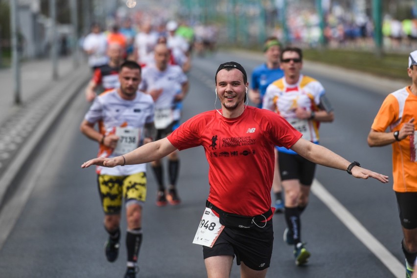 11. PKO Poznań Półmaraton: Biegłeś? Kibicowałeś? Znajdź się na zdjęciach!