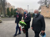 Święto Niepodległości w Sławnie 11.11.2020 - władze powiatu złożyły kwiaty