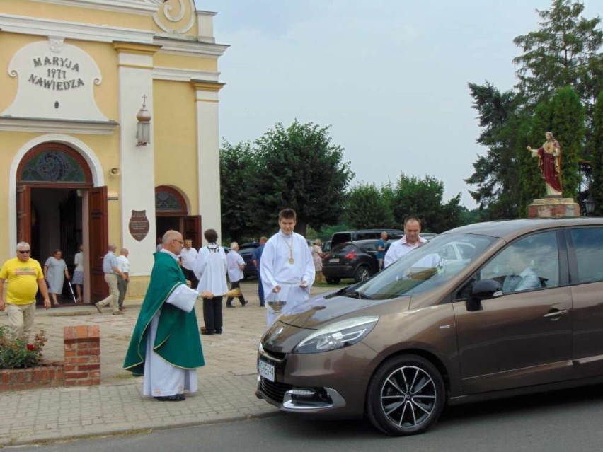 Imieniny proboszcza i błogosławieństwo pojazdów mechanicznych 