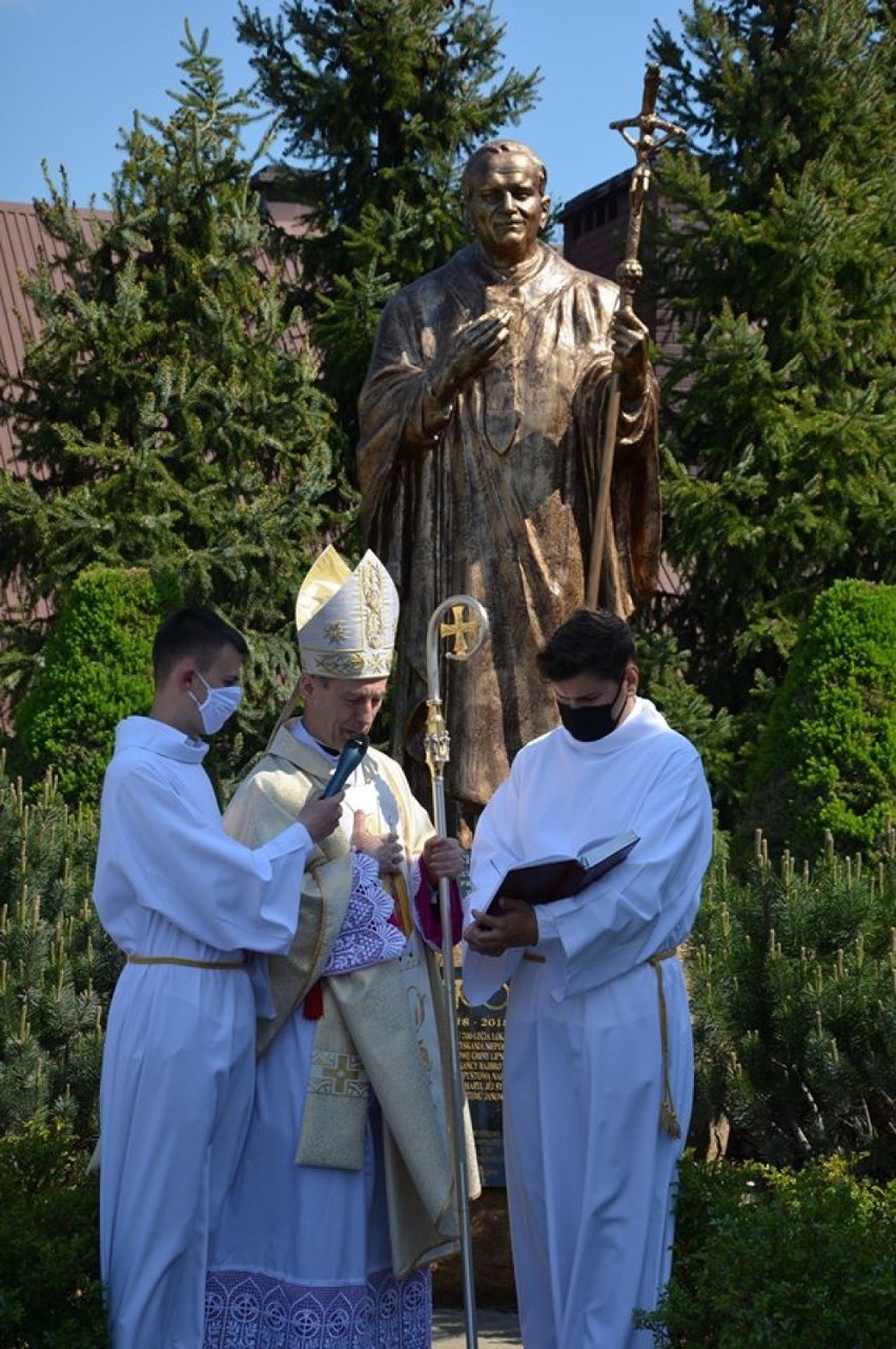 Rajbrot. Na stulecie urodzin św. Jana Pawła II powstała Ścieżka religijno-przyrodnicza
