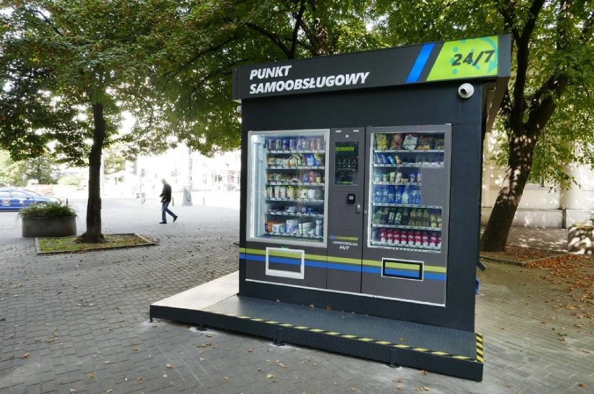 RUCH otworzył pierwszy samoobsługowy kiosk [ZDJĘCIA]. Czy pojawi się również w miastach woj. śląskiego?