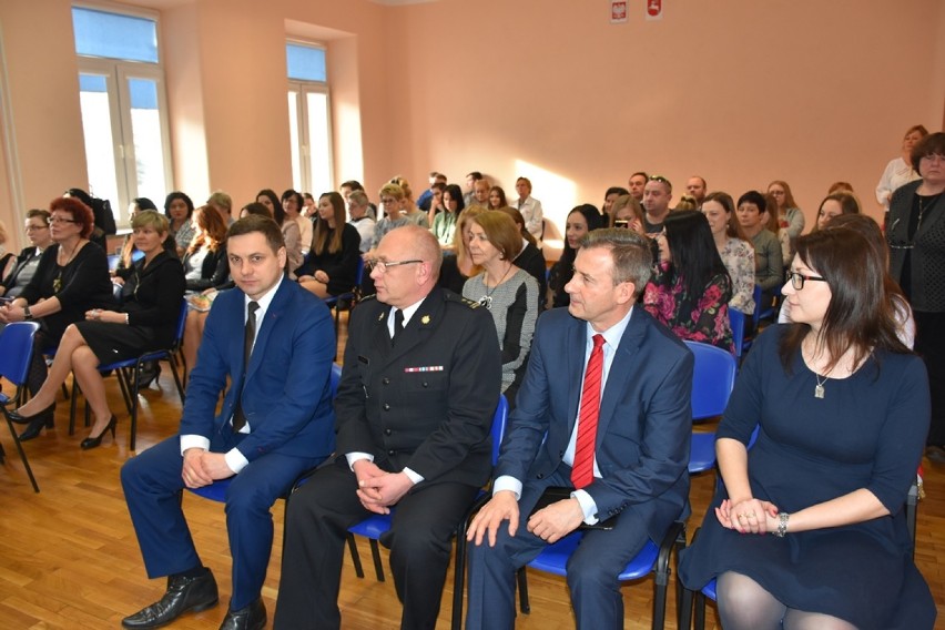 Chełm. Zakończenie roku w Medykach