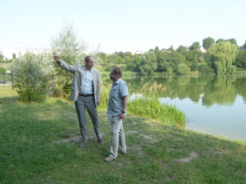 Gniezno: jezioro Winiary będzie oczyszczone z sinic