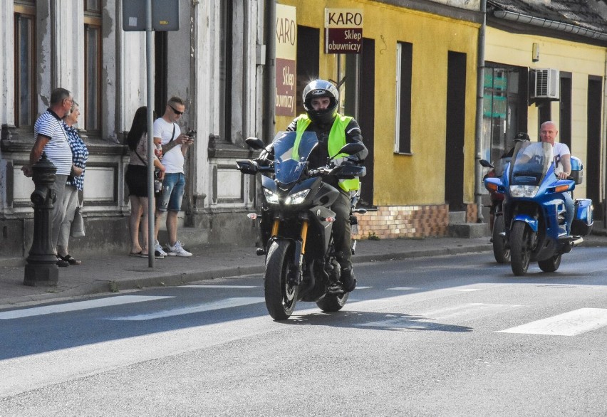 Obrzycko. Stalowe rumaki i kultowe bryki na pikniku strażackim [ZDJĘCIA]