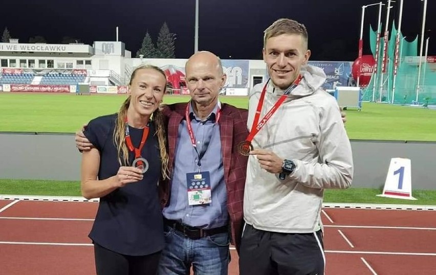 Michał Rozmys do złota dołożył srebro. Zawodnicy UKS Barnim Goleniów z trzema medalami!