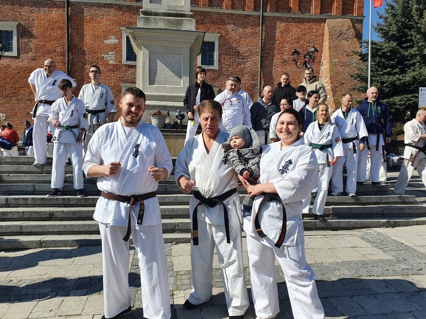 Brzezińscy karatecy uczestniczyli w ogólnopolskim seminarium IKO World So-Kyokushin Polska