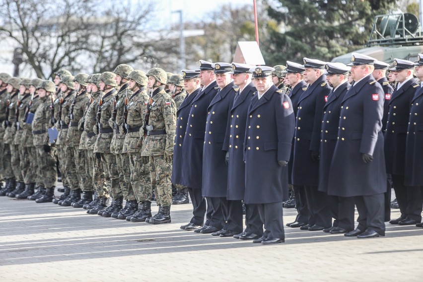 Przysięga wojskowa elewów w Gdyni