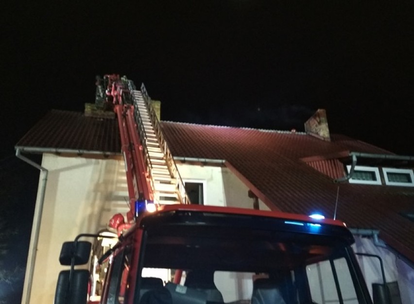 We wtorek w Czernicach - gaszono pożar budynku mieszkalnego