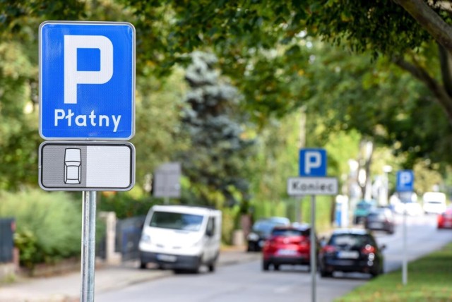 Gdynia. Wojewódzki Sąd Administracyjny rozpatrzył skargi wniesione na uchwałę Rady Miasta Gdyni dotyczącą zmian w gdyńskiej Strefie Płatnego Parkowania.