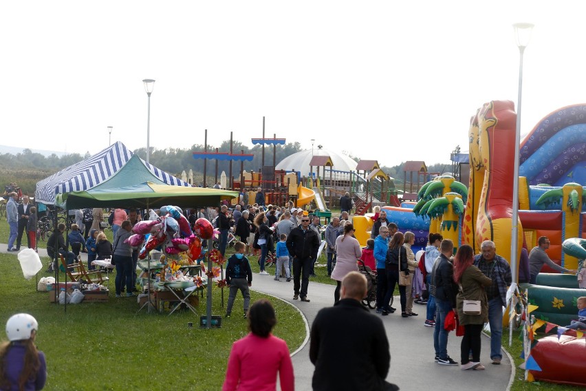 zobacz też:  Potańcówka dla Seniorów. Impreza na bulwarach w...