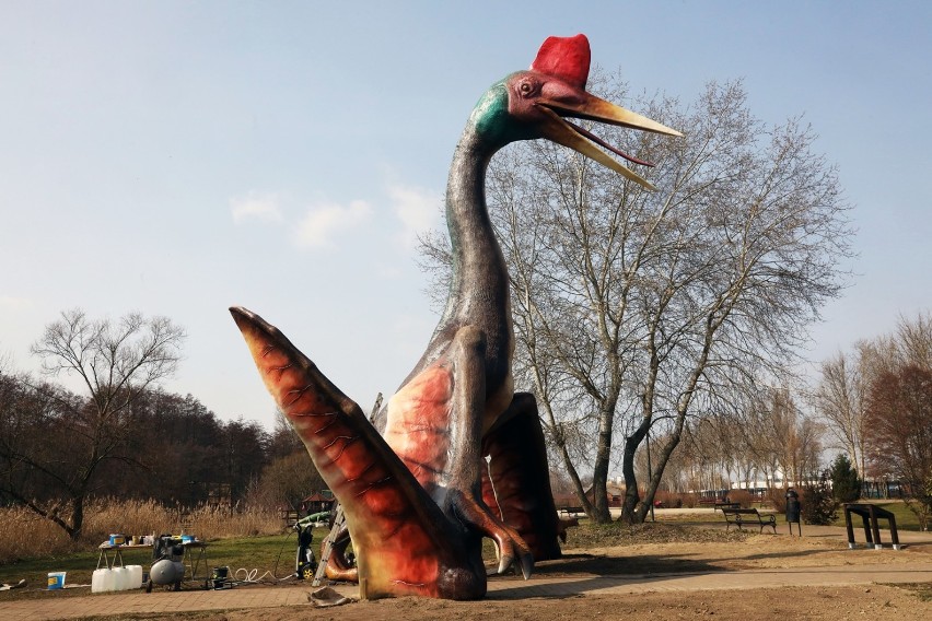 Pterozaur to nowa atrakcja na Szlaku Zwierząt Wymarłych w Parku Wrocławskim