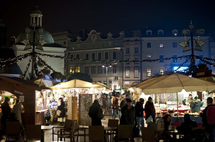 W tym roku kupcy z całej Polski prezentują towar w prawie 60...