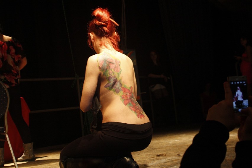Festiwal tatuażu to również konkursy i pokazy...

Łódź...