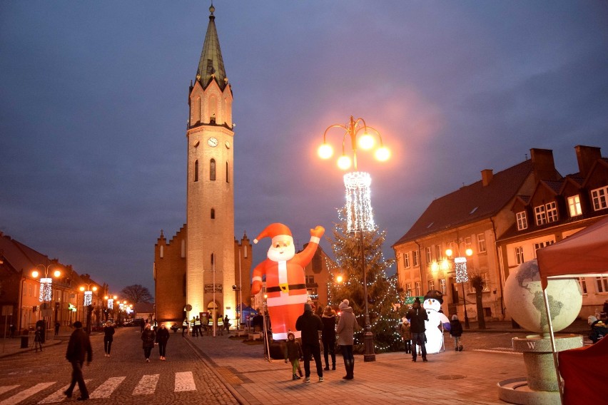 Z archiwum. Nowy Staw przed rokiem gościł Mikołajów w ciężarówkach i na motocyklach. Zobaczmy to jeszcze raz na zdjęciach