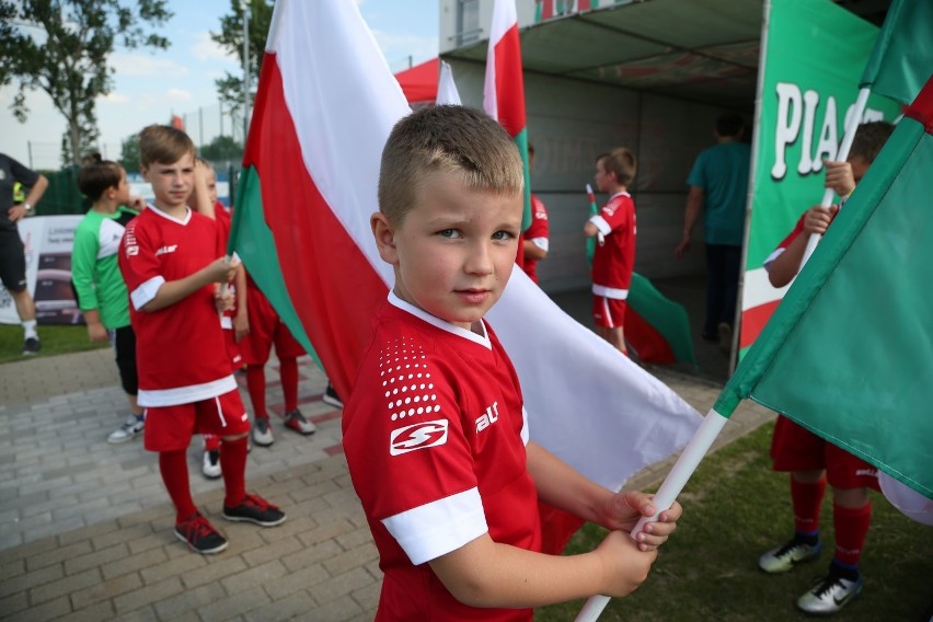 Zagłębie II Lubin popsuło piłkarskie święto w Żmigrodzie. Regionalny Puchar Polski pojechał do Lubina