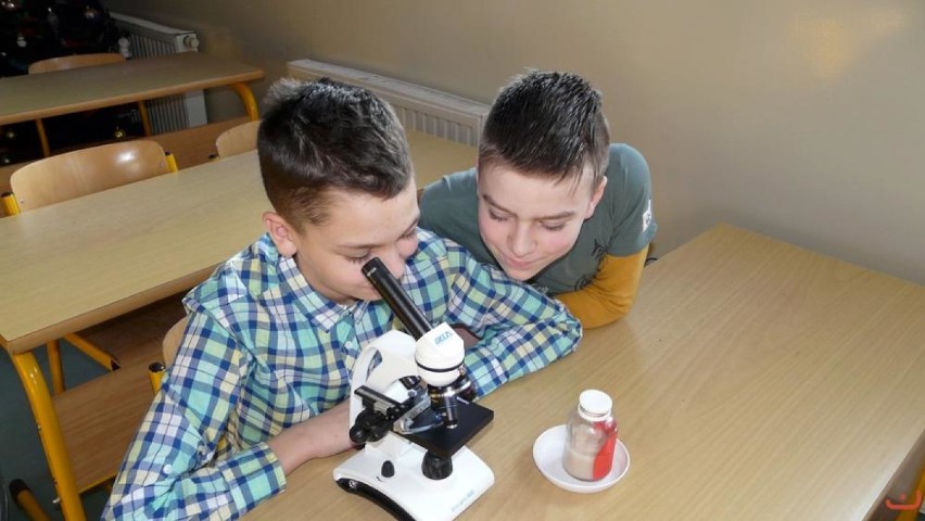 Nowa pracownia biologiczna w szkole w Budzyniu (ZDJĘCIA)