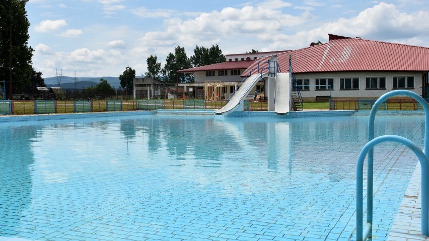 Dzierżoniowski basen odkryty ma już 30 lat