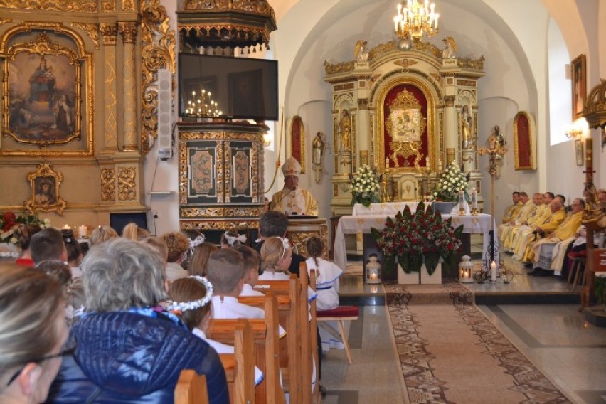 Jubileusz koronacji obrazu Matki Boskiej Trąbkowskiej [ZDJĘCIA]