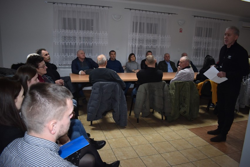 Zebranie w Suchorzewie na wniosek mieszkańców zorganizował sołtys Dariusz Dryjański