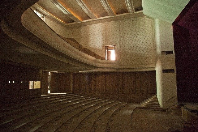 Sala koncertowa bez foteli wygląda dziwnie, ale te wrócą