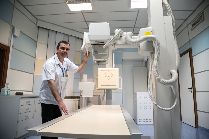 Aparat rentgenowski użyty do prześwietlenia obuwia może was...