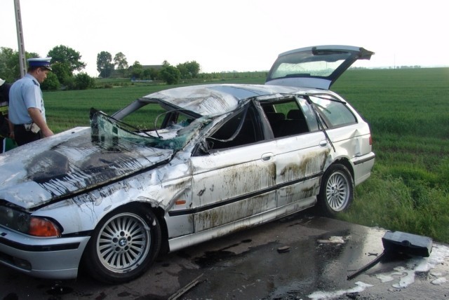 Tragiczny w skutkach wypadek w powiecie radziejowskim. Śmierć kierowcy w BMW. Zdjęcia