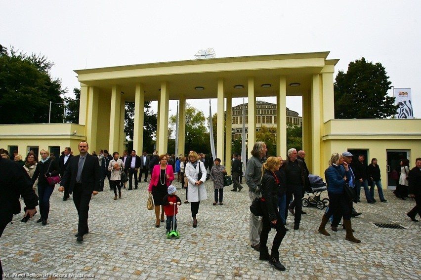 Wrocław: Nowa brama do zoo – symbol zmian (ZDJĘCIA)