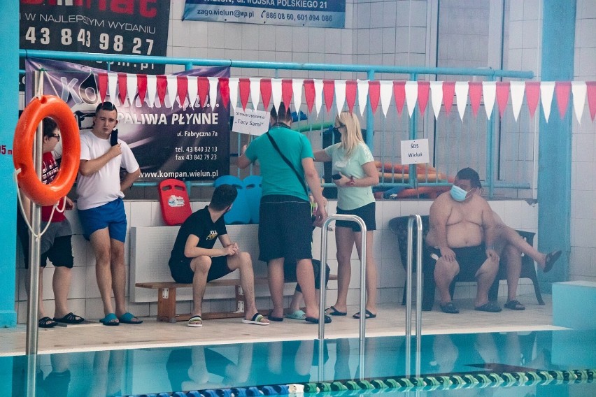 11 drużyn z Łódzkiego wzięło udział w VII Łódzkim Mityngu Pływackim Olimpiad Specjalnych  w Wieluniu ZDJĘCIA