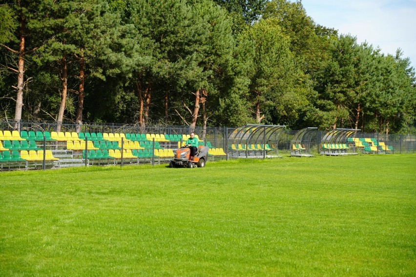Gruntowna modernizacja boiska piłkarskiego w Kłodawie...