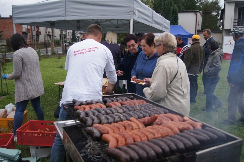 Piknik rodzinny "Pomost dla pokoleń" w Radomsku