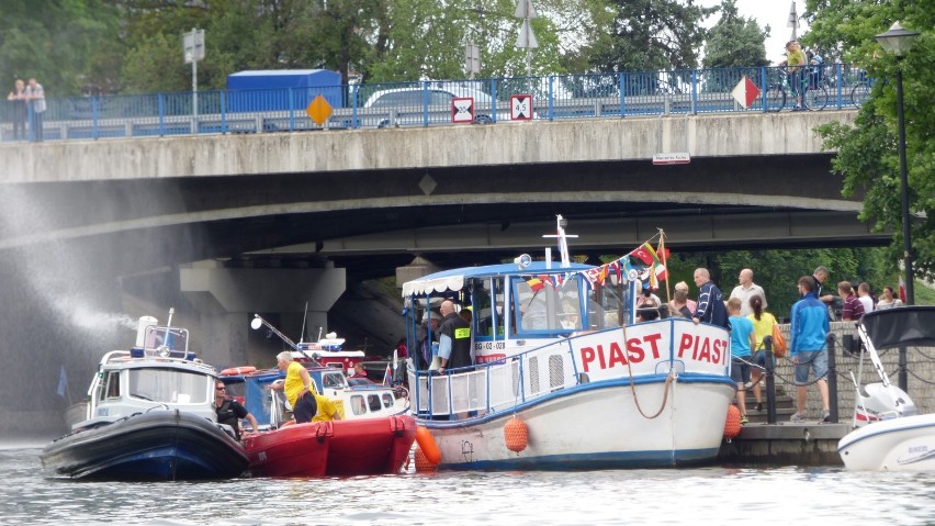 Ster na Bydgoszcz 2016. Uroczysta parada jednostek pływających [zdjęcia, wideo] 