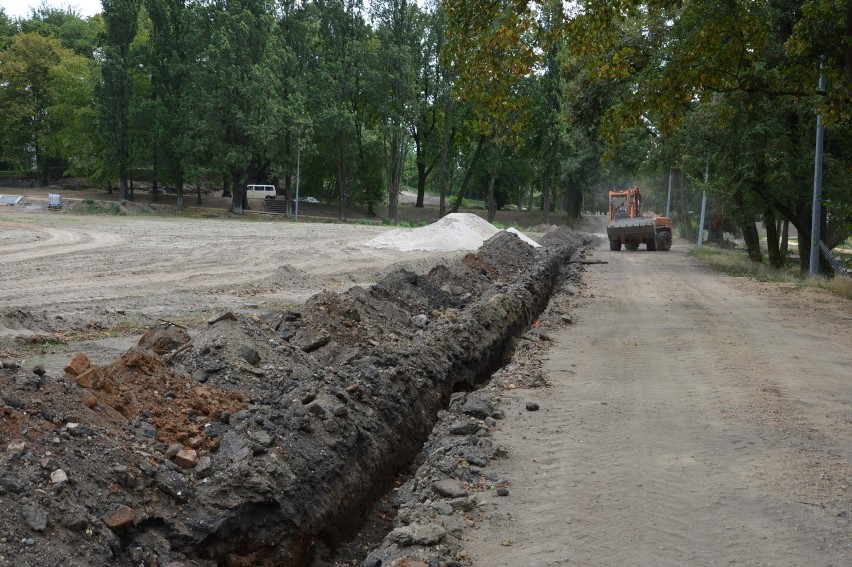 Na terenie drugiej części parku w ramach rewitalizacji...