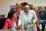 Spotkanie autorskie z rodowitą jędrzejowianką Anną Ginter. Książka "Gdy zakwitną magnolie" - o miłości i Jędrzejowie