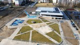 Radomsko z drona. Zobacz nowy basen i osiedle przy ul. św. Jadwigi i Jagiellońskiej z lotu ptaka [ZDJĘCIA]