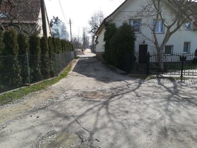 Trwają remonty dróg gminnych w gminie Świdnica.