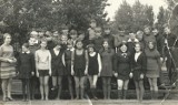 Przez 61 lat istnienia tej szkoły w Nowej Soli narosło tysiące wspomnień. Są zdjęcia, które dokumentują emocje sprzed lat    