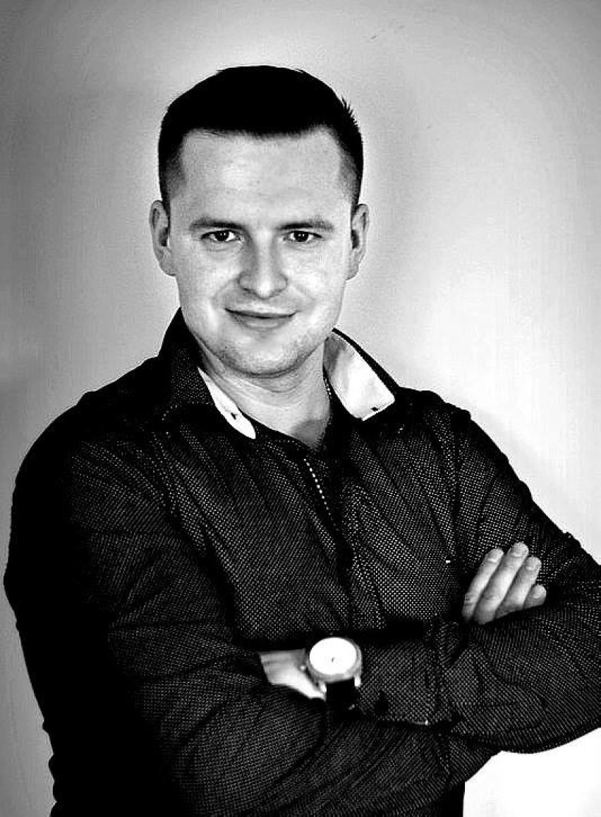 Piotr Karczewski, fryzjer z salon Karczewski Proffesional, ul. Kisielicka 36 w Prabutach