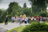 Po raz 170. z Bochni do Łapczycy wyruszyła piesza pielgrzymka wdzięczności za ocalenie miasta z cholery [ZDJĘCIA]