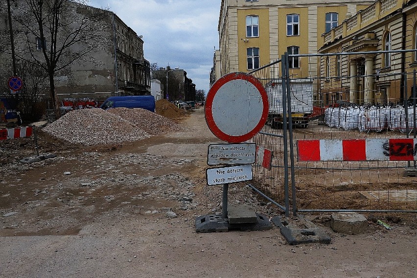 Remont ulicy Tuwima ostatnimi dniami nabrał rozpędu....