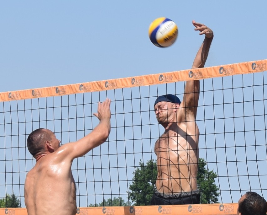 Malbork. Trwa Grand Prix w siatkówce plażowej. ZDJĘCIA z czwartego turnieju na kąpielisku