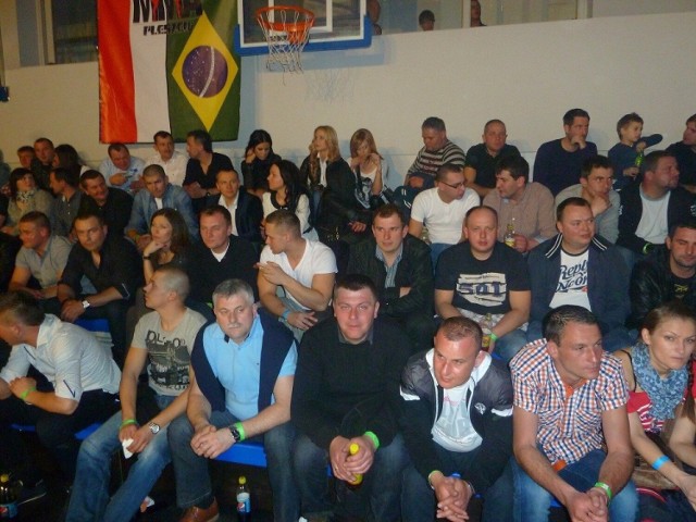 MMA Pleszew pierwsze starcie! Przemysław Saleta był gościem gali MMA w Pleszewie. Pamiętacie to wydarzenie? [ZDJĘCIA]