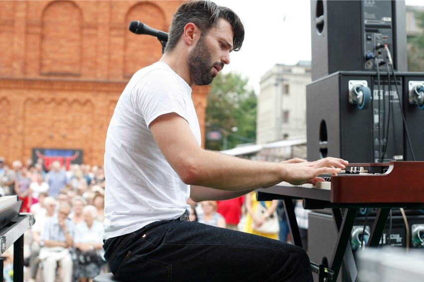 Lider Boogie Boys, Bartłomiej Szopiński podczas jednego z...