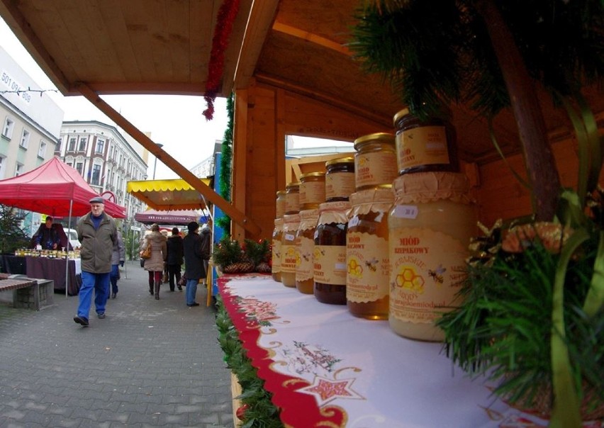 Sosnowiec: rozpoczął się jarmark bożonarodzeniowy na "Patelni" [ZDJĘCIA]
