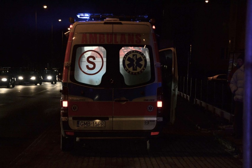 Malbork. Wypadek na ul. Sikorskiego. Autobus potrącił dwie osoby