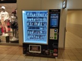 Gniezno. W Galerii Gniezno nietypowa nowość: automat z wędlinami! Jedyny taki w Polsce [FOTO]