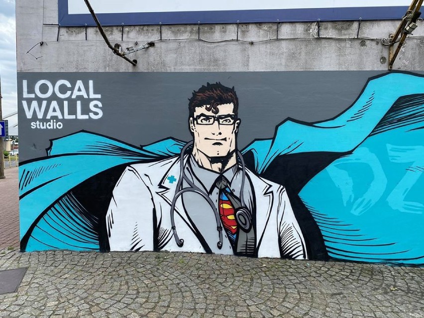 Nowy mural w centrum miasta. Powstał w podziękowaniu dla medyków. Zobacz zdjęcia!