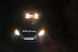 Chrzanów. Policja poszukuje osoby, która zdewastowała dwa samochody