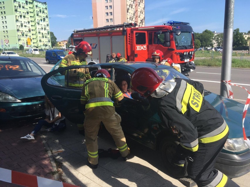 Dramatyczny wypadek na ulicy Grunwaldzkiej w Kielcach. Służby w akcji. W środę odbyły się ćwiczenia [ZDJĘCIA]